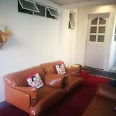 Naisar Sparkling White Apartment