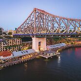 Crystalbrook Vincent