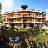 TIH Hotel City Palace