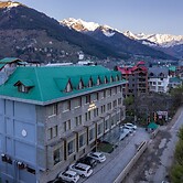 Coral Resort and Spa Centrally Heated Mountain Side Resort Manali
