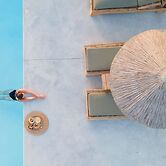 Irida Vacation Suites