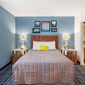 Uptown Suites Extended Stay Denver CO – Centennial
