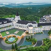 Twin Lakes Hotel - near Tagaytay