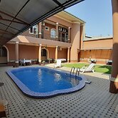 Sarbon Hotel