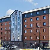 Premier Inn Gloucester - Quayside