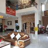 Phuc Ngoc Hotel