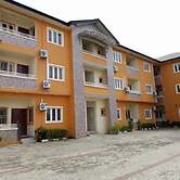 Waterworld Apartments