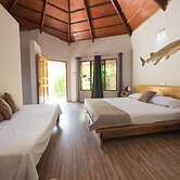 Blue World Dharavandhoo