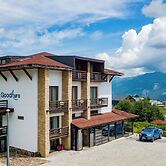 Good Aura Hotel