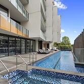 Sandy Hill Apartments by Ready Set Host