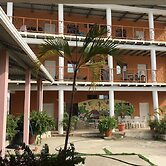 Black Pearl Inn