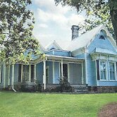 Adair Manor Bed& Breakfast