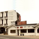 Luminary Lodge