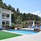 Villa Xclusive by Turkish Lettings