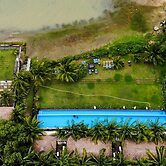 Mermaid Beach Resort