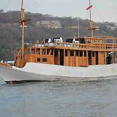 Boat Charter KM.Caroline