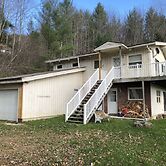 Silver Spring Chalet - GetAway