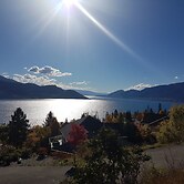 The Chirping Cricket Bed & Breakfast