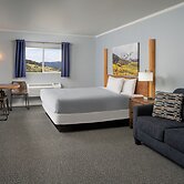 Gold King Mountain Inn