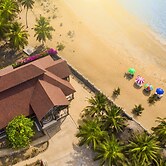 Charlestina Beach Resort