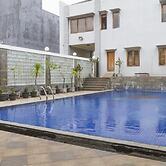 RedDoorz near Jatinangor Town Square