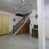 RedDoorz Plus near WTC Batanghari Mall