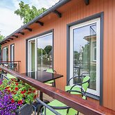 Embrace Guestrooms & Apartments