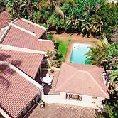 Echo Garden Guesthouse