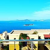 1 Bedroom Apartment Sea View 10 by Likya Global