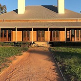 Yarrabandai Creek Homestead