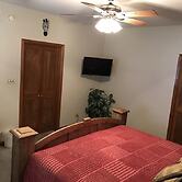 Family Friendly Lake House Located at Mid-west arm of Lake Fork