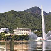 Cheongpung Resort Lake Hotel
