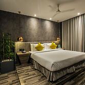 Sterling Palm Bliss - Rishikesh