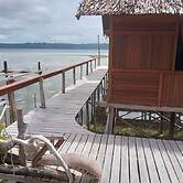 Sunset Homestay Arborek