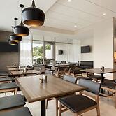 Hyatt Place Virginia Beach Town Center