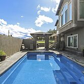 Luxury Lakefront Rooms