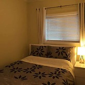 Arbutus Rose House by Elevate Rooms