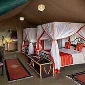 Mara Big Five Lodge