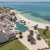 Playa de La Paz by Lumina