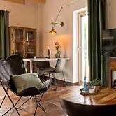 Rochter Apartments