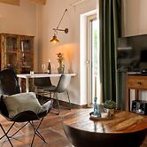 Rochter Apartments