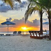 Arenas Beach Hotel