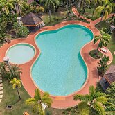 Rimbun Suites & Residences