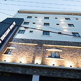 Gray Hotel