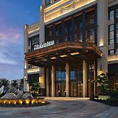 Sheraton Yunfu Xinxing Hotel