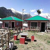 StayApart - Shruti Guest House