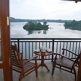 Sanu Lagoon Resort & Spa