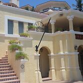 Marina Villas - Grand Isla Navidad