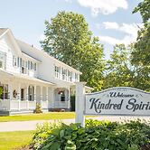 Kindred Spirits Inn & Cottages