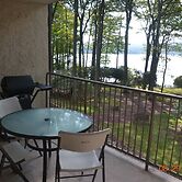 Cozy Pocono Mountain Escape